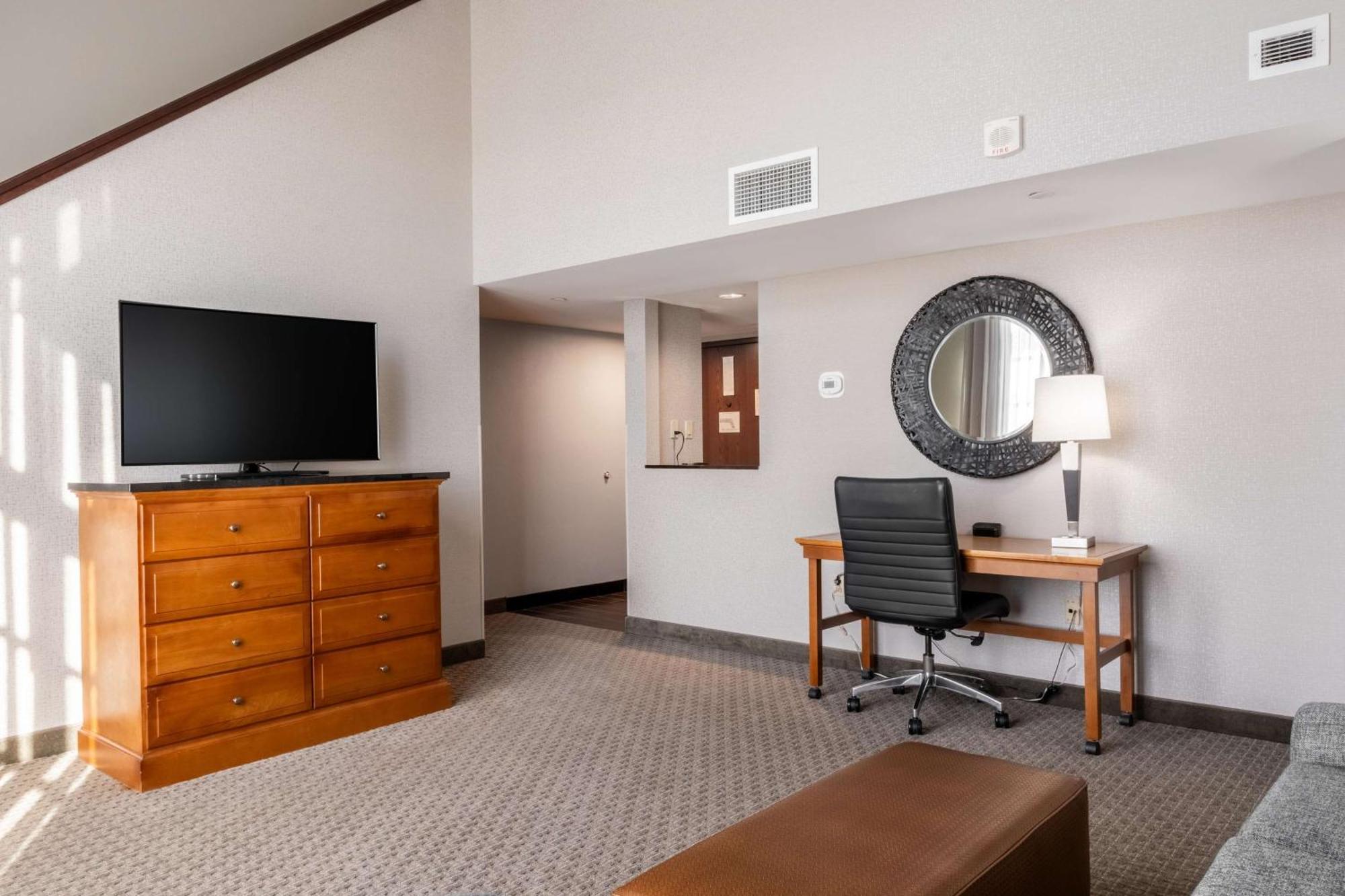 Drury Plaza Hotel Broadview Wichita Buitenkant foto